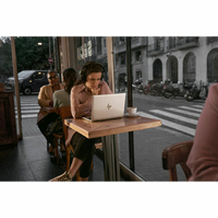 Ordinateur Portable HP AD2Z9ET#ABE