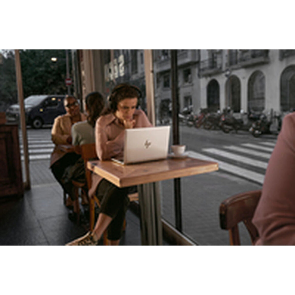 V6HF9344EDD3415A1ACEDBAE2ADDE8F5FC4R6559750P1