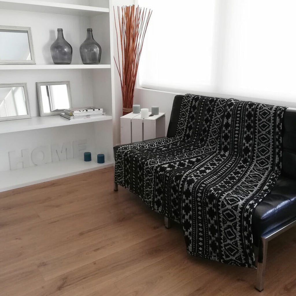 V6H9447E8CF19BF067D214B70A968B12182R4690747P1